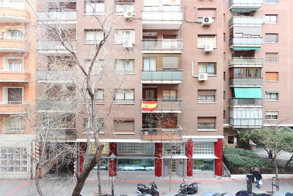 Classical Flat In Barrio Salamanca By Allo Housing Madri Exterior foto